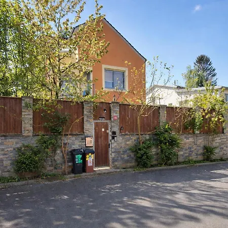 Garden - Kindstay Prague Airport * Tuchoměřice